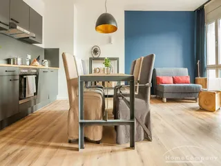17933A265 HomeCompany Dresden Möbliert/Furnished 3-Zimmer Apartment in Dresden-City Altstadt max. 6 Personen