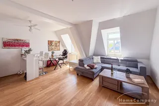 22801 HomeCompany Dresden Möbliert/Furnished 3-Zimmer Maisonette Wohnung in Dresden-Striesen mit Balkon max. 3 Personen