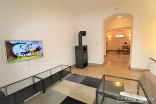 22309 HomeCompany Dresden Möbliert/Furnished 2-Zimmer Souterrain Apartment mit Terrasse in Dresden-Äußere Neustadt max. 2 Personen