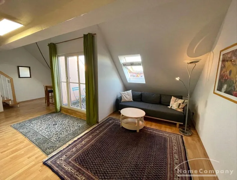 22592 HomeCompany Dresden Möbliert/Furnished Maisonette-Apartment mit Dachterrasse in Dresden-Seidnitz max. 3 Personen