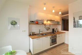 14180 HomeCompany Dresden Möbliert/Furnished Studio Apartment im Dachgeschoß in Dresden-Neustadt max. 1 Person