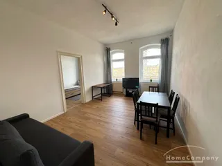 22884 HomeCompany Dresden Möbliert/Furnished 2-Zimmer Wohnung in Dresden-Neustadt max. 4 Personen