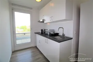 23164 HomeCompany Dresden Möbliert/Furnished Studio Dachgeschoß-Apartment in Dresden-Strehlen/Uninähe mit Terrasse! max. 2 Personen