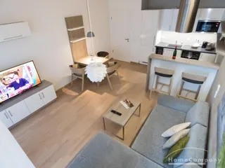 142182 HomeCompany Dresden Möbliert/Furnished Exklusives 2-Zimmer Apartment in Dresden-Altstadt Nähe Frauenkirche max. 4 Personen!