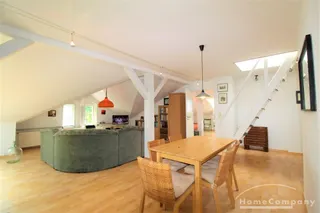 18579 HomeCompany Dresden Schickes möbliertes Dachgeschoß-Apartment in Blasewitz mit Blick über Dresden max. 3 Personen