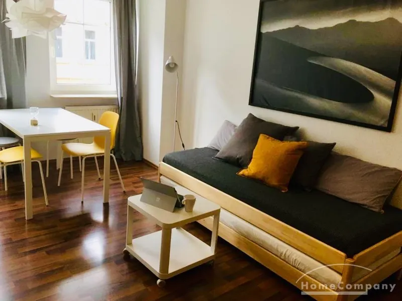 1988324 HomeCompany Dresden Möbliert/Furnished Studio Apartment in Dresden-Pieschen max. 2 Personen