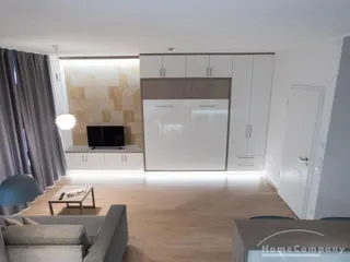18116107 HomeCompany Dresden Möbliert/Furnished Exclusives 1-Zimmer Apartment in Dresden-Altstadt Nähe Frauenkirche max. 2 Personen