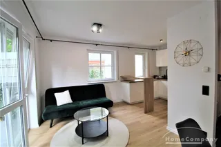 23509 HomeCompany Dresden Möbliert/Furnished 2-Zimmer Terrassenwohnung mit Gartennutzung in Dresden - Striesen max. 2 Personen