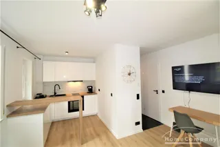 23509 HomeCompany Dresden Möbliert/Furnished 2-Zimmer Terrassenwohnung mit Gartennutzung in Dresden - Striesen max. 2 Personen