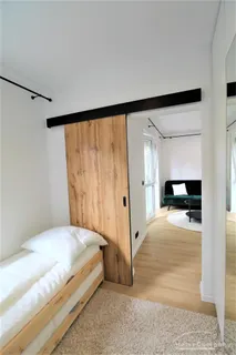 23509 HomeCompany Dresden Möbliert/Furnished 2-Zimmer Terrassenwohnung mit Gartennutzung in Dresden - Striesen max. 2 Personen