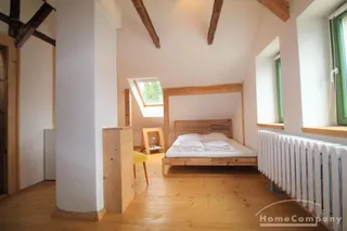 19184DG HomeCompany Dresden Möbliert/Furnished 2-Zimmer Dachgeschoß Apartment in Radebeul max. 2 Personen