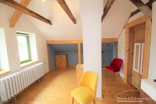 19184DG HomeCompany Dresden Möbliert/Furnished 2-Zimmer Dachgeschoß Apartment in Radebeul max. 2 Personen