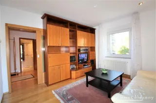 12057 HomeCompany Dresden Möbliert/Furnished 2-Zimmer Apartment mit Balkon in Dresden-Gruna max. 1 Person