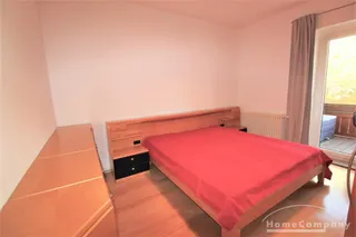12057 HomeCompany Dresden Möbliert/Furnished 2-Zimmer Apartment mit Balkon in Dresden-Gruna max. 1 Person