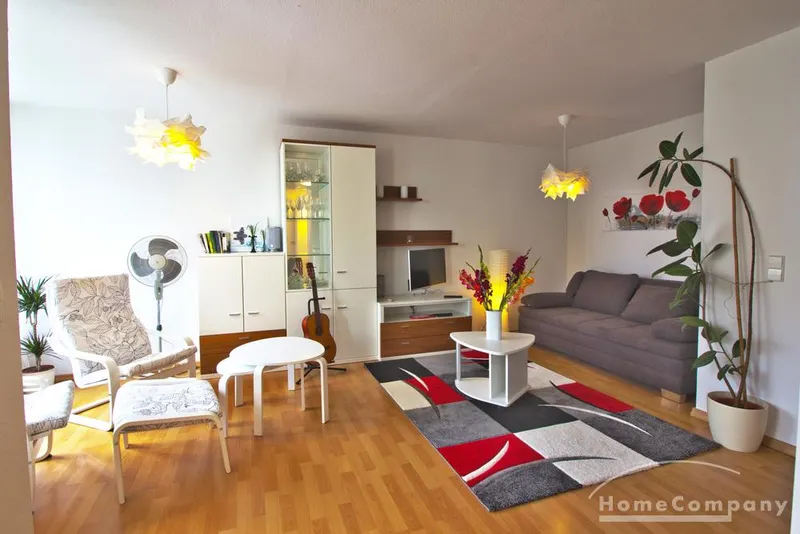 24861 HomeCompany Dresden Möbliert / Furnished 2-Zimmer Apartment in Dresden-Laubegast max. 4 Personen