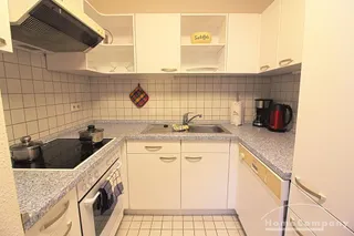 24861 HomeCompany Dresden Möbliert / Furnished 2-Zimmer Apartment in Dresden-Laubegast max. 4 Personen