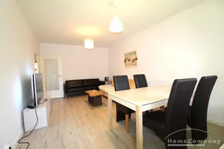 24865HomeCompany Dresden Möbliert/Furnished 3-Zimmer Apartment in Dresden-Strehlen max. 4 Personen