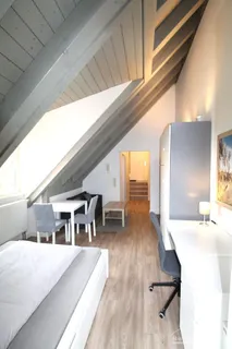 2492824 HomeCompany Dresden Möbliert/Furnished Studio Apartment mit Balkon in Dresden-Plauen max. 2 Personen