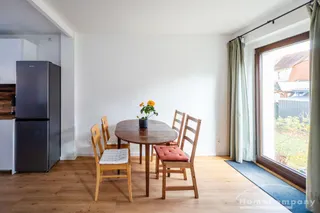 25170 HomeCompany Dresden Möbliert/Furnished Reihenhaus in Pirna max. 4 Personen