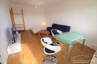 18813 HomeCompany Dresden Möbliert/Furnished 3-Zimmer Wohnung mit Balkon und Aussicht in die Sächsische Schweiz max. 4 Personen