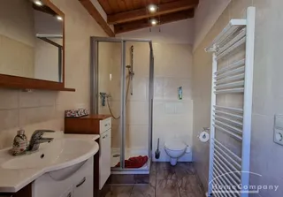 26196 HomeCompany Dresden Möbliert/Furnished Bungalow in Radebeul max. 2 Personen