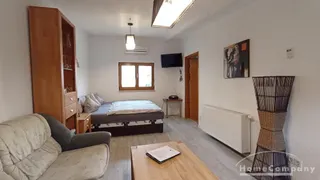 26345 HomeCompany Dresden Möbliert/Furnished Bungalow in Dresden-Radebeul max. 2 Personen