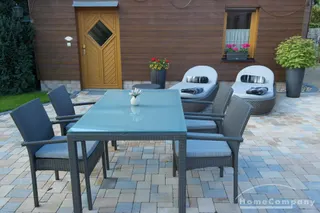 26345 HomeCompany Dresden Möbliert/Furnished Bungalow in Dresden-Radebeul max. 2 Personen