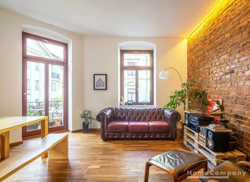 26486 HomeCompany Dresden Möbliert/Furnished 3-Zimmer Apartment mit Balkon in Dresden-Neustadt max. 2 Personen