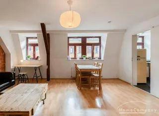 26621 HomeCompany Dresden Möbliert/Furnished 2-Zimmer Apartment in Dresden-Neustadt max. 2 Personen
