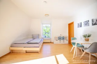 26811 HomeCompany Dresden Möbliert/Furnished Studio Apartment in Dresden-Neustadt mit Balkon max. 2 Personen
