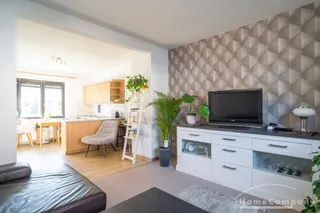 27049 HomeCompany Dresden Möbliert/Furnished Reihenhaushaus mit Grundstück in Dresden-Niedersedlitz max. 3 Personen