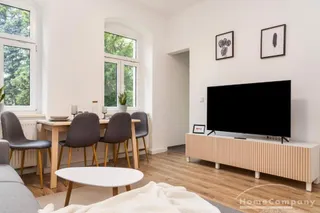 27061 HomeCompany Dresden Möbliert/Furnished 2-Zimmer-Wohnung in Dresden-Pieschen mit Terrasse max. 3 Personen