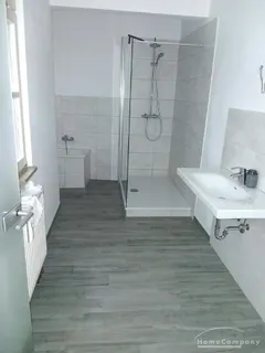 27115 HomeCompany Dresden Möbliert/Furnished 4-Zimmer Wohnung in Gera-Innenstadt - max. 6 Personen