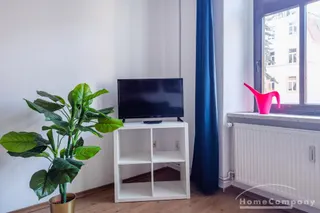 273061L HomeCompany Dresden Möbliert/Furnished 2-Zimmer Apartment in Dresden-Friedrichstadt max. 3 Personen
