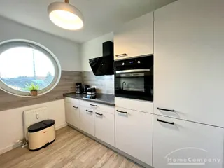 27457 HomeCompany Dresden Möbliert/Furnished 3-Zimmer Dachgeschoß-Apartment in Dresden-Grosszschachwitz max. 4 Personen