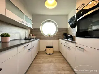 27457 HomeCompany Dresden Möbliert/Furnished 3-Zimmer Dachgeschoß-Apartment in Dresden-Grosszschachwitz max. 4 Personen