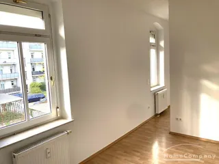 3-Raumwohnung in Dresden-Cotta mit Balkon und Garage! Leerstehend!