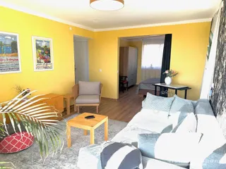 27745 HomeCompany Dresden Möbliert/Furnished 2,5-Zimmer-Wohnung mit Balkon und Terrasse in Dresden-Wachwitz max. 2 Personen!