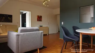 27987 HomeCompany Möbliert/Furnished Dachgeschoss-Wohnung in Leipzig-Schleußig max. 2 Personen