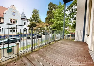28024 HomeCompany Dresden Möbliert/Furnished 2-Zimmer Apartment  im Herzen der Radeberger Vorstadt mit 2 Balkonen max. 2 Personen