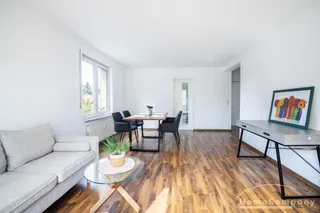 28086 HomeCompany Dresden Möbliert/Furnished 2-Zimmer Apartment mit Balkon in Dresden-Großzschachwitz max. 2 Personen