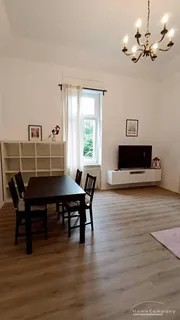 28137 HomeCompany Dresden Möbliert/Furnished  4-Zimmer Wohnung in Dresden-Trachau max. 4 Personen