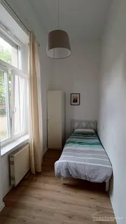 28137 HomeCompany Dresden Möbliert/Furnished  4-Zimmer Wohnung in Dresden-Trachau max. 4 Personen