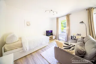 28167 HomeCompany Dresden Möbliert/Furnished Studio Apartment in Dresden-Laubegast max. 2 Personen