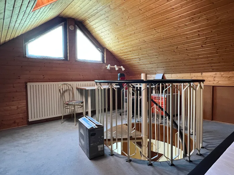 Büro / Hobbyzimmer