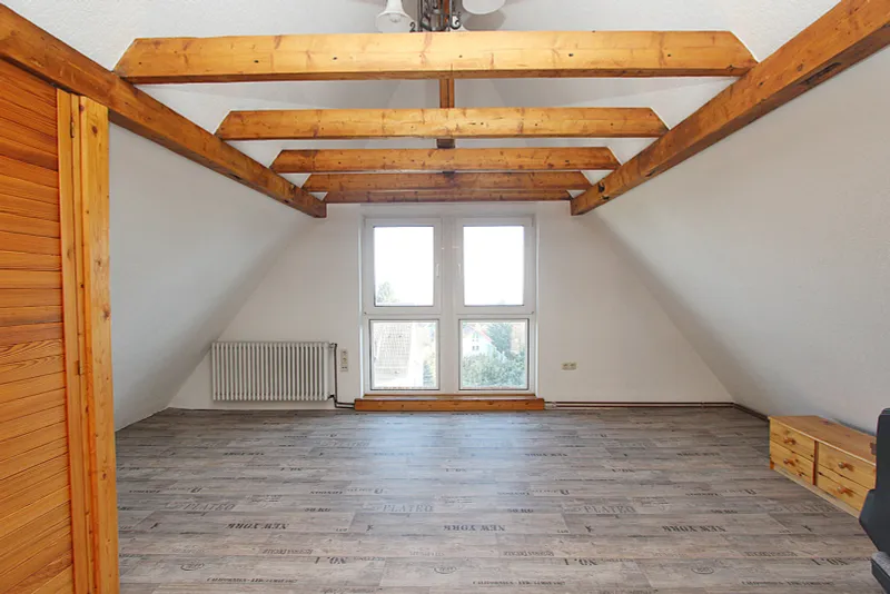 Arbeits-/Hobbyzimmer (DG)