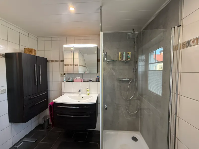 Badezimmer DG