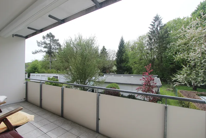 Balkon (obere Ebene)