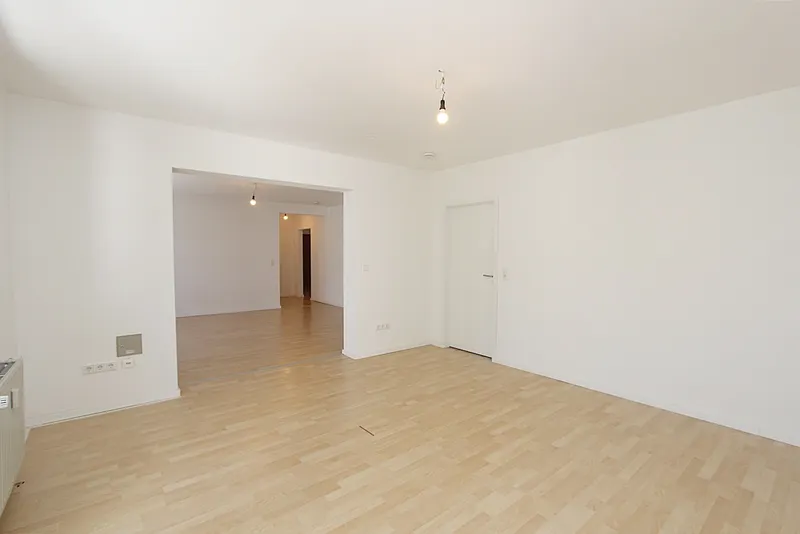 Großzügige und helle 3,5 Zimmer Wohnung in Kassel-Süd - Photo 5