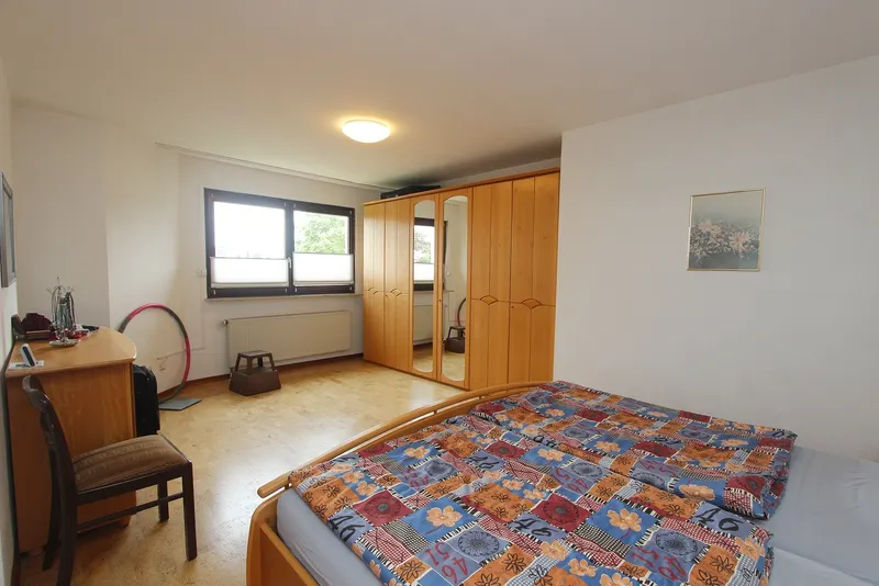 Schlafzimmer (OG)